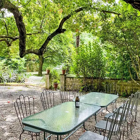 Eugenia By Interhome فيلة ديرفيو